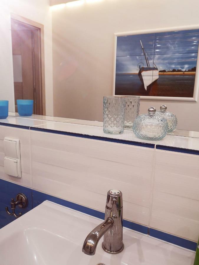 Marine Apartament กดัญสก์ ภายนอก รูปภาพ